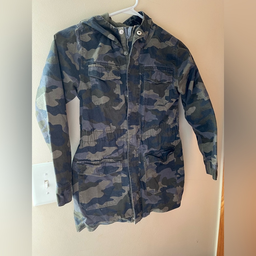 Girls Camouflage Hooded Camo Jacket Size 7/8